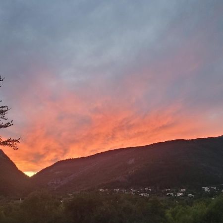 La Reyniere Bed & Breakfast Serres  Luaran gambar